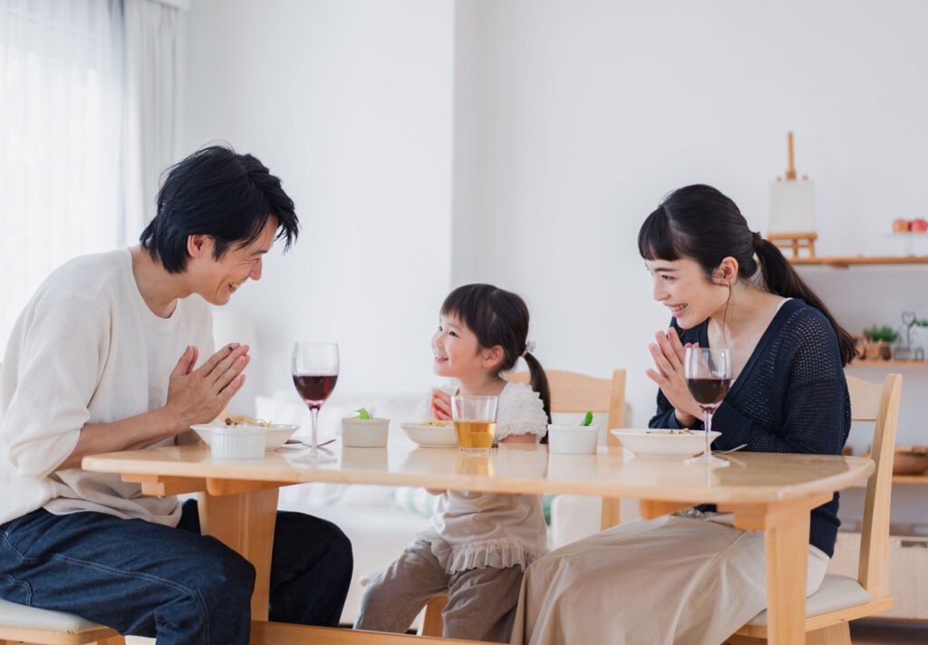 The deeper meaning and correct usage of “Itadakimasu | SOMEDAY JAPAN